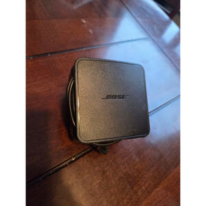 Bose Black speaker Charger